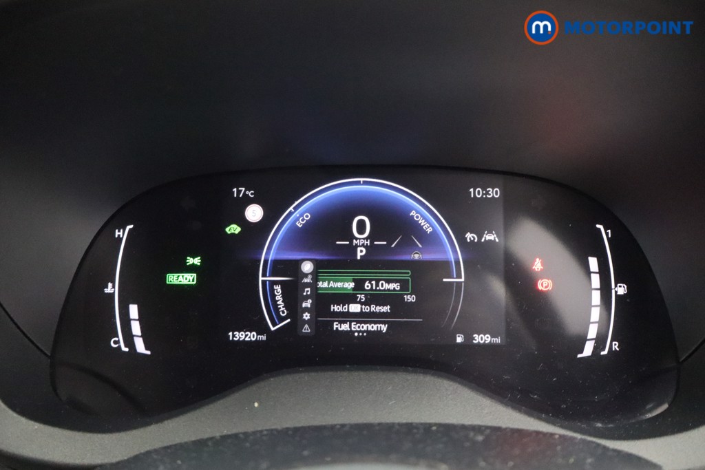Toyota Yaris Design Automatic Petrol-Electric Hybrid Hatchback - Stock Number (1644698) - 4th supplementary image