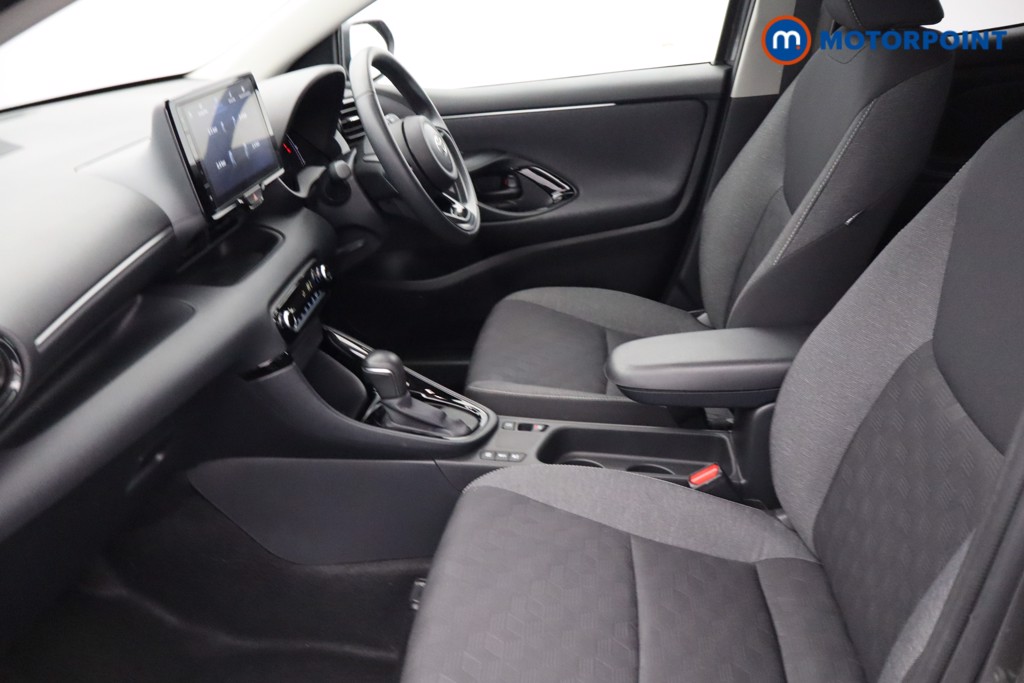 Toyota Yaris Design Automatic Petrol-Electric Hybrid Hatchback - Stock Number (1644698) - 17th supplementary image