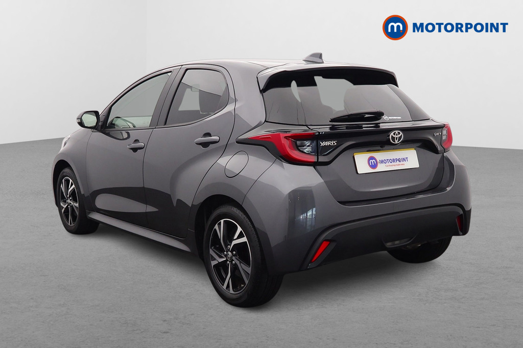 Toyota Yaris Design Automatic Petrol-Electric Hybrid Hatchback - Stock Number (1644698) - Passenger side rear corner