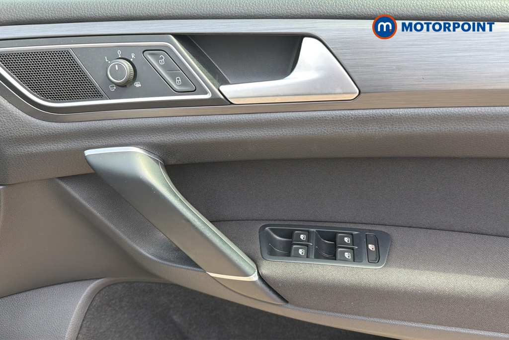 Volkswagen Golf Sv Se Nav Manual Petrol Hatchback - Stock Number (1644884) - 19th supplementary image