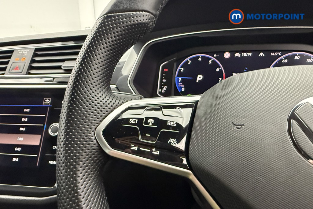 Volkswagen Tiguan R-Line Automatic Petrol SUV - Stock Number (1645040) - 7th supplementary image