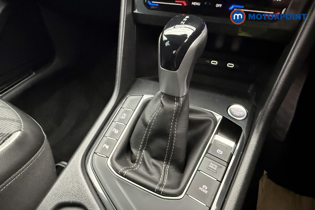 Volkswagen Tiguan R-Line Automatic Petrol SUV - Stock Number (1645040) - 16th supplementary image