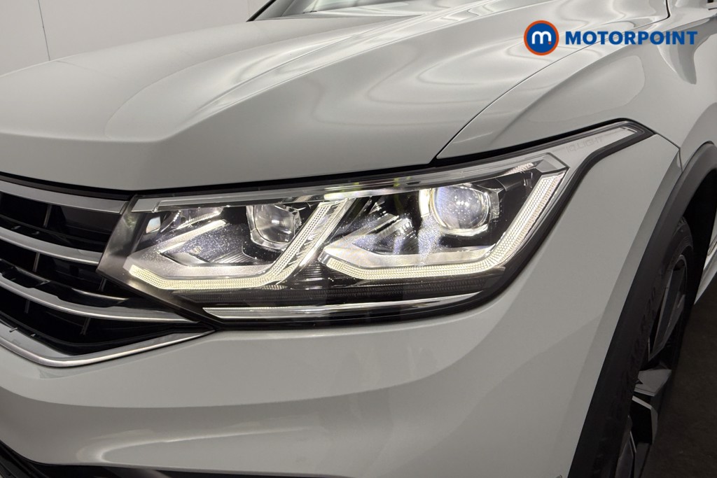 Volkswagen Tiguan R-Line Automatic Petrol SUV - Stock Number (1645040) - 21st supplementary image