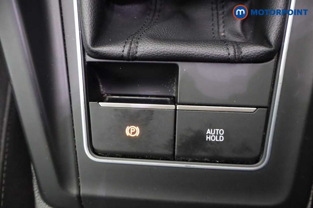Volkswagen Golf Life Manual Petrol Hatchback - Stock Number (1645042) - 11th supplementary image