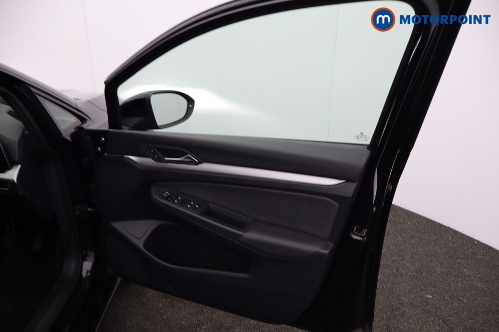 Volkswagen Golf Life Manual Petrol Hatchback - Stock Number (1645042) - 16th supplementary image