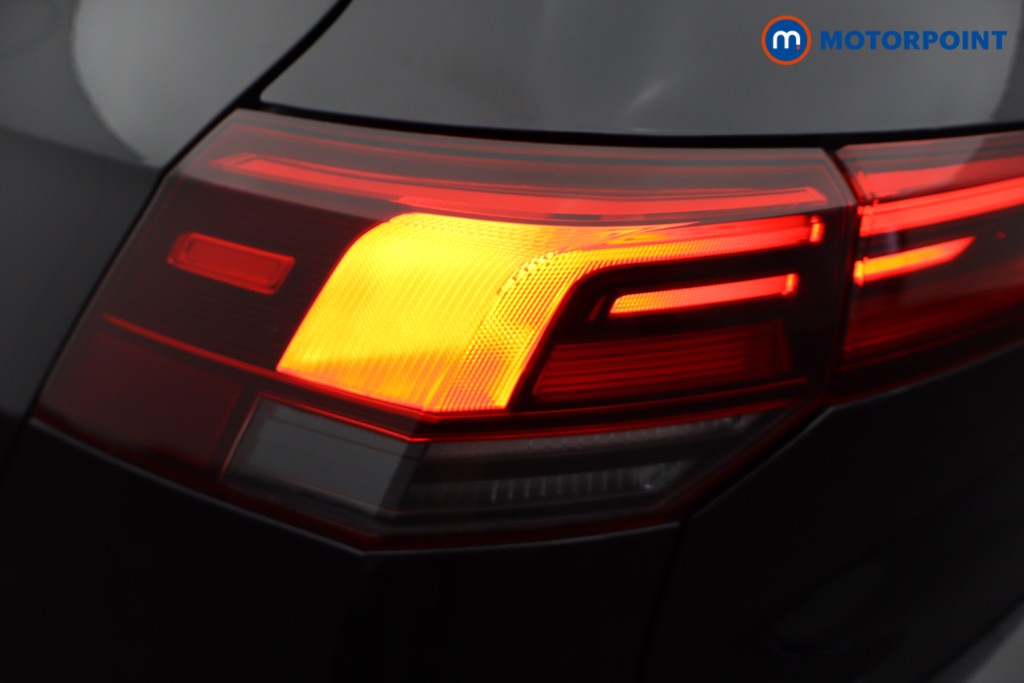 Volkswagen Golf Life Manual Petrol Hatchback - Stock Number (1645042) - 23rd supplementary image