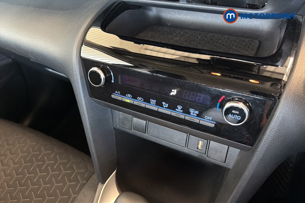 Toyota Yaris Cross Icon Automatic Petrol-Electric Hybrid Estate - Stock Number (1645320) - 12th supplementary image