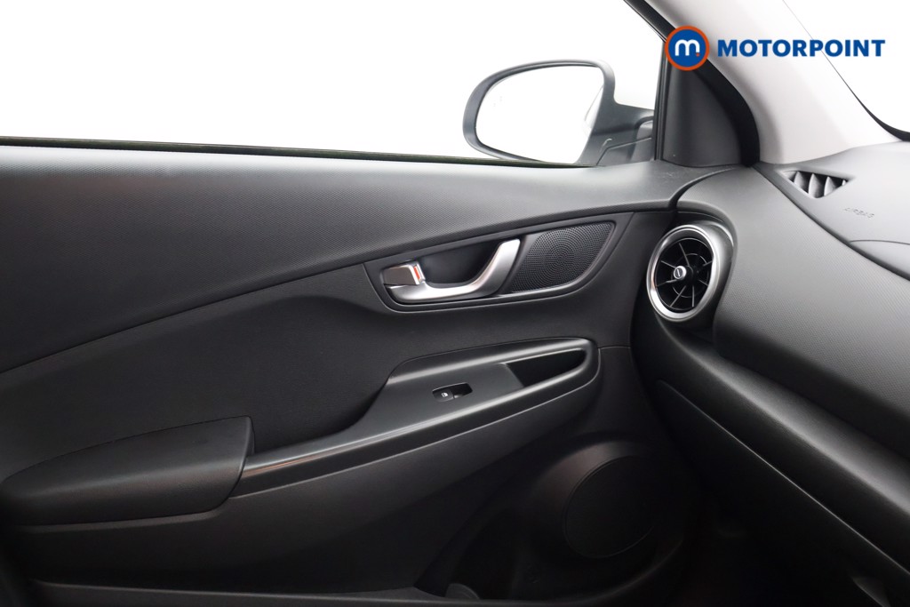 Hyundai Kona Premium Automatic Electric SUV - Stock Number (1645440) - 10th supplementary image