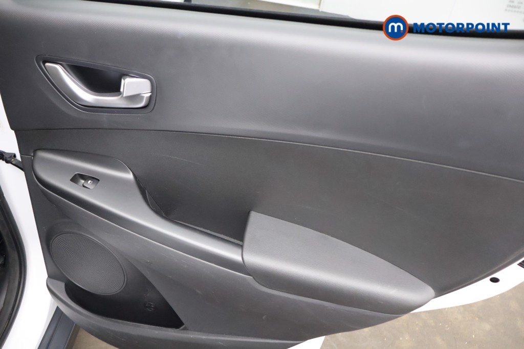 Hyundai Kona Premium Automatic Electric SUV - Stock Number (1645440) - 16th supplementary image