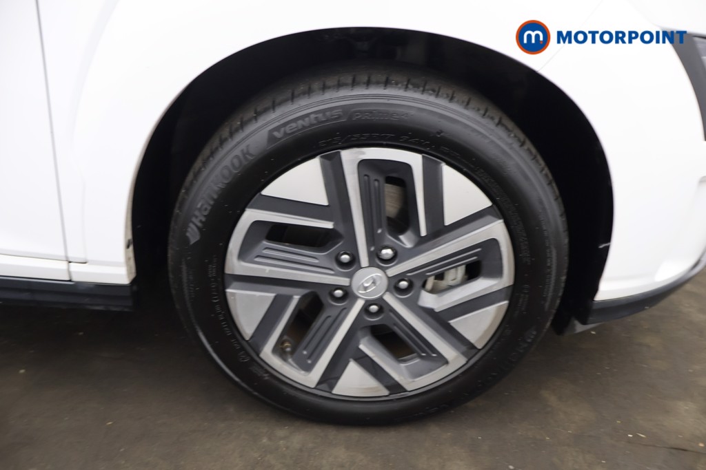 Hyundai Kona Premium Automatic Electric SUV - Stock Number (1645440) - 21st supplementary image