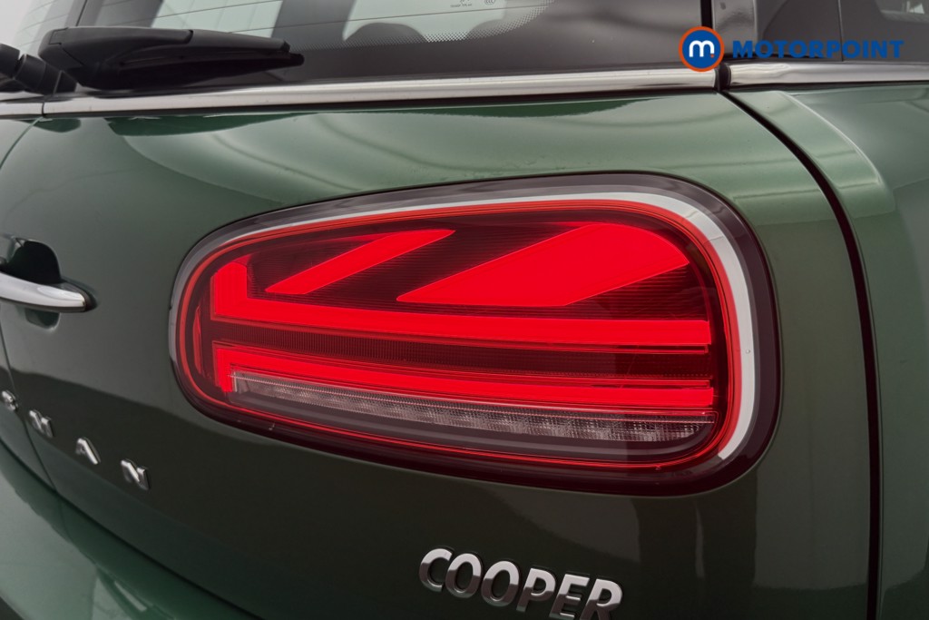 Mini Clubman Cooper Exclusive Automatic Petrol Estate - Stock Number (1645577) - 19th supplementary image