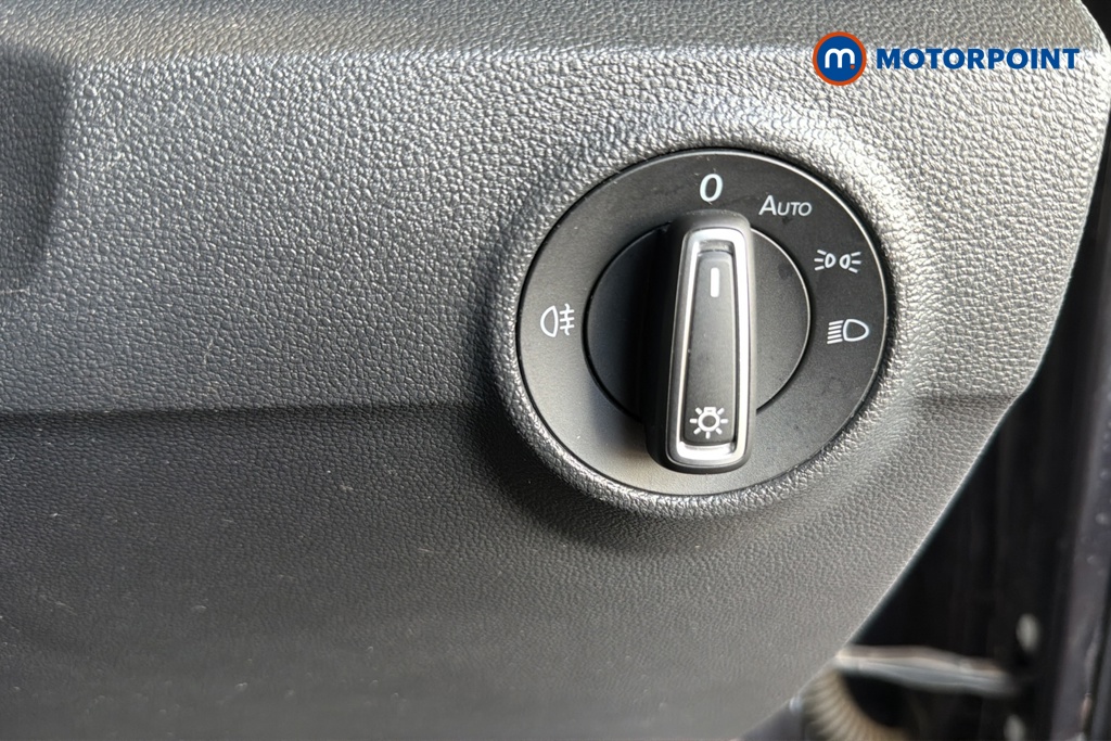 Volkswagen T-Roc Black Edition Automatic Petrol SUV - Stock Number (1645601) - 11th supplementary image