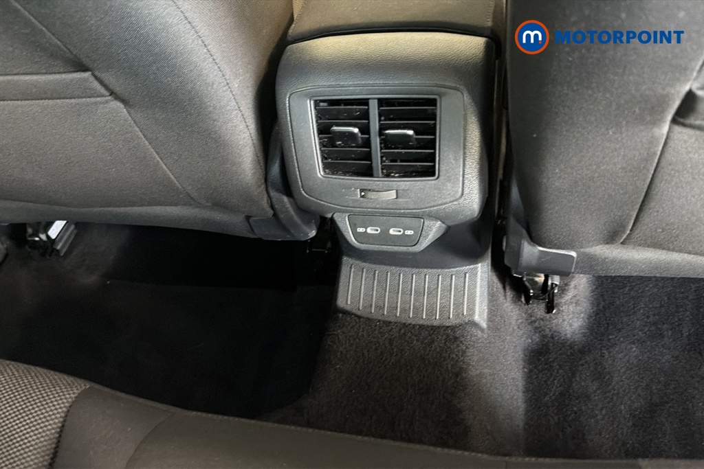 Volkswagen T-Roc Black Edition Automatic Petrol SUV - Stock Number (1645601) - 28th supplementary image