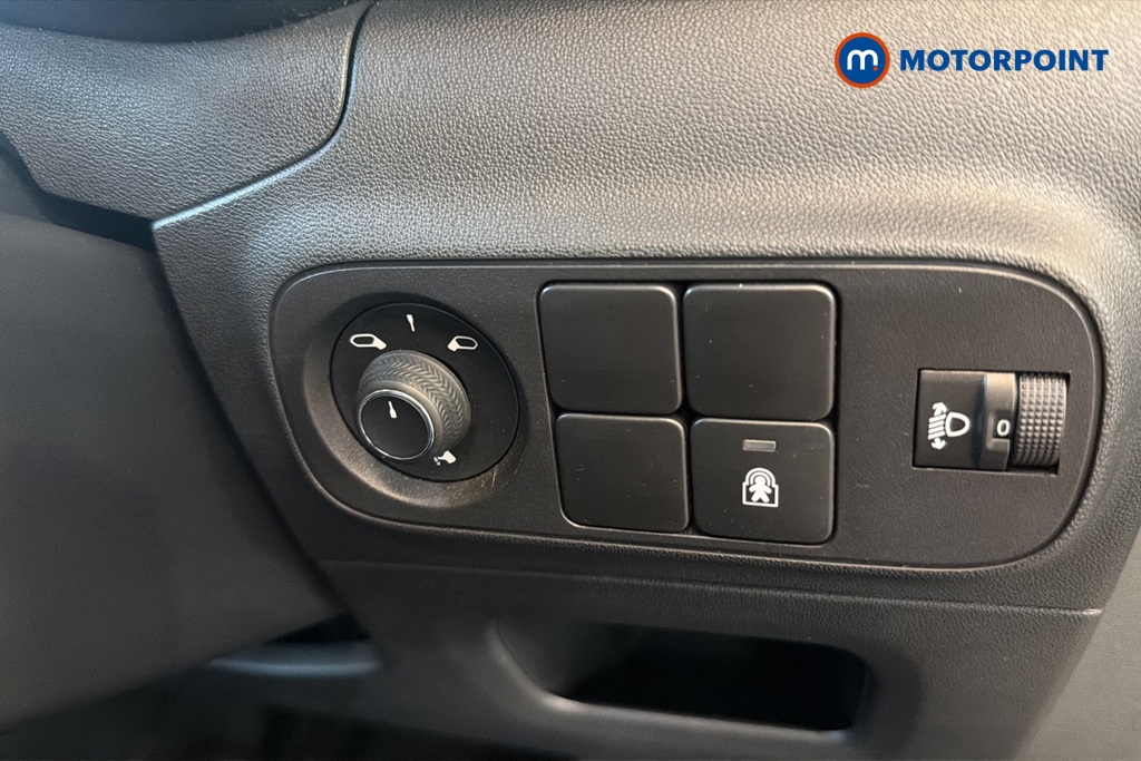 Citroen C3 Plus Manual Petrol Hatchback - Stock Number (1646135) - 11th supplementary image