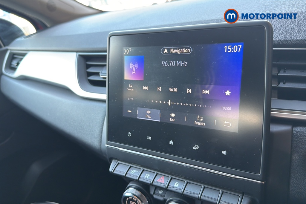 Renault Captur Techno Manual Petrol SUV - Stock Number (1646136) - 8th supplementary image