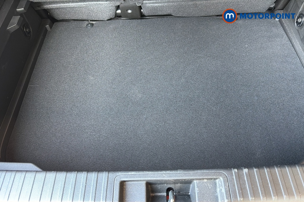 Renault Captur Techno Manual Petrol SUV - Stock Number (1646136) - 33rd supplementary image