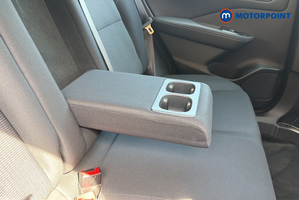 Nissan Qashqai Acenta Premium Manual Petrol SUV - Stock Number (1646199) - 26th supplementary image