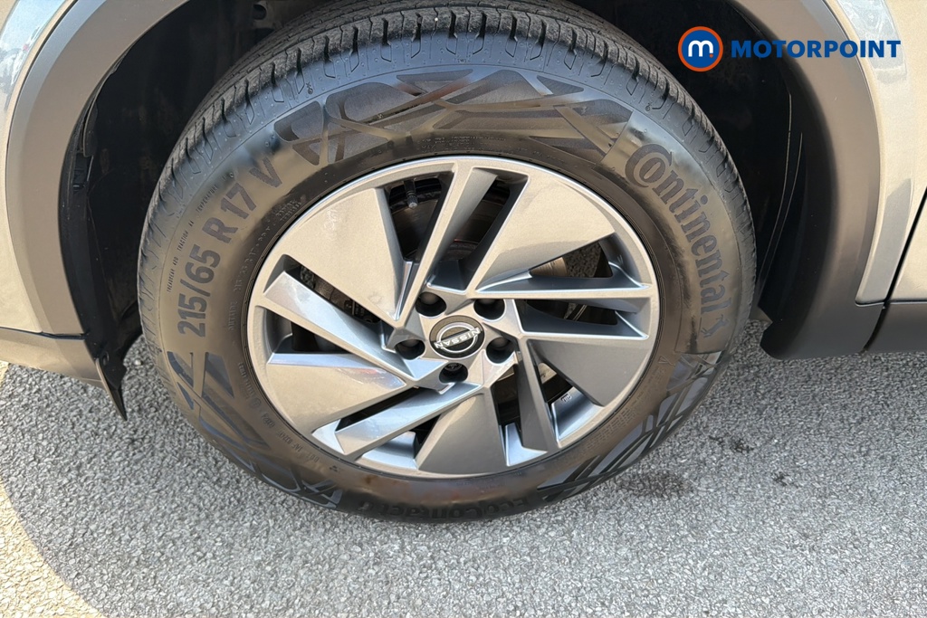 Nissan Qashqai Acenta Premium Manual Petrol SUV - Stock Number (1646199) - 44th supplementary image