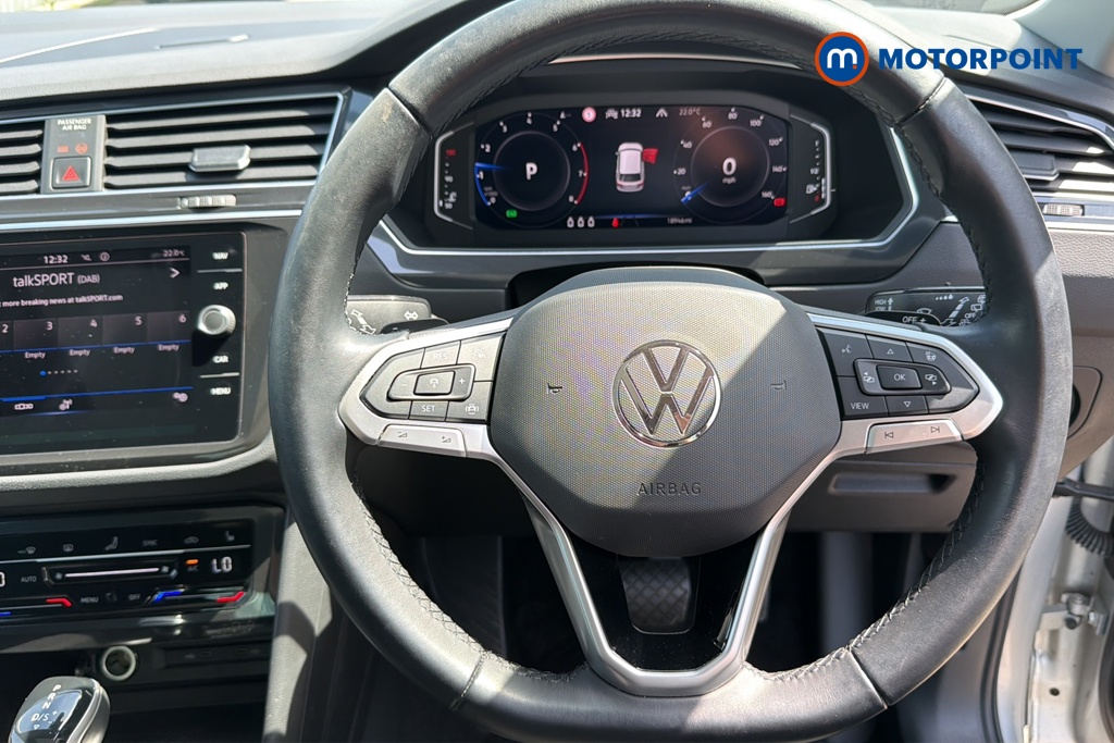 Volkswagen Tiguan Elegance Automatic Petrol SUV - Stock Number (1646430) - 2nd supplementary image