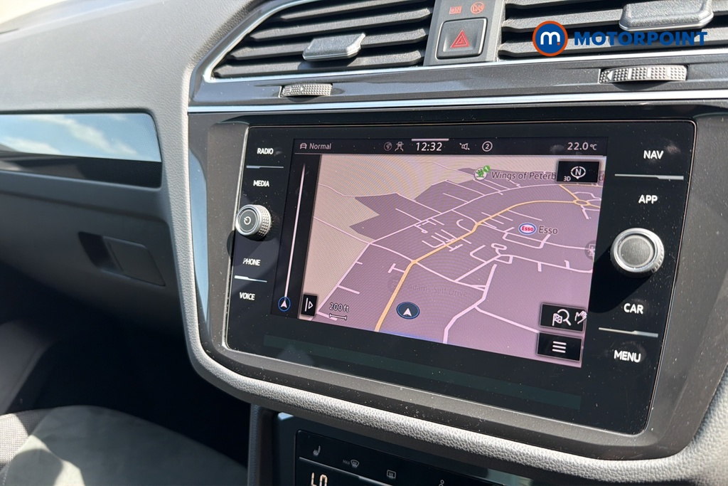 Volkswagen Tiguan Elegance Automatic Petrol SUV - Stock Number (1646430) - 9th supplementary image