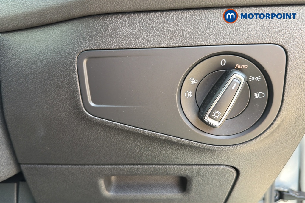 Volkswagen Tiguan Elegance Automatic Petrol SUV - Stock Number (1646430) - 11th supplementary image