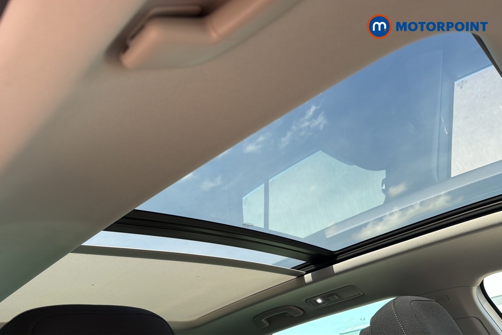 Volkswagen Tiguan Elegance Automatic Petrol SUV - Stock Number (1646430) - 20th supplementary image