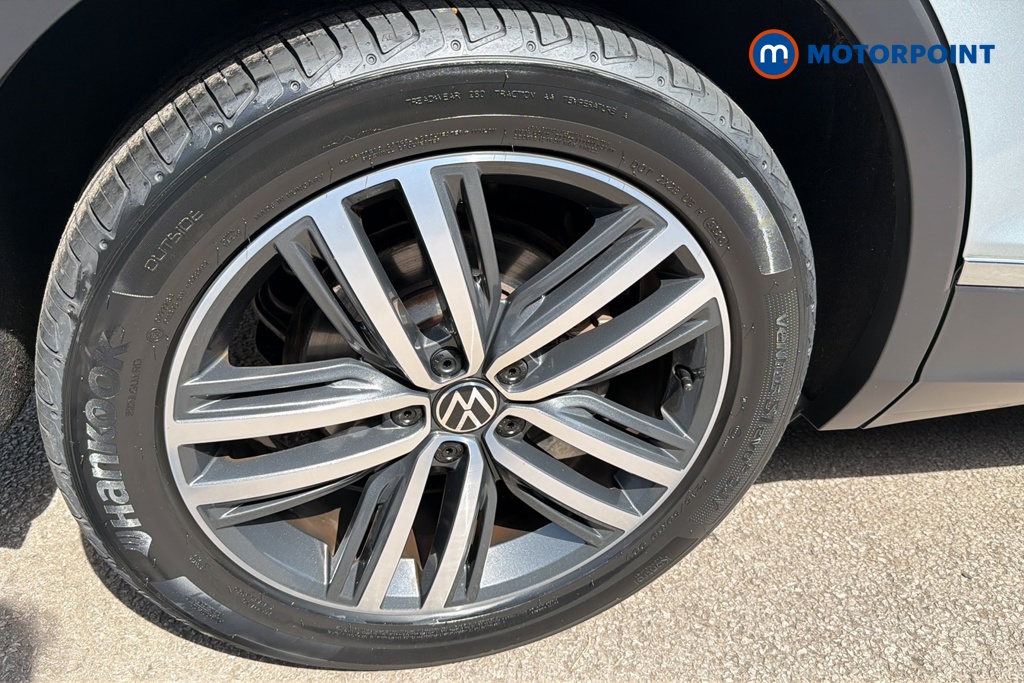 Volkswagen Tiguan Elegance Automatic Petrol SUV - Stock Number (1646430) - 46th supplementary image