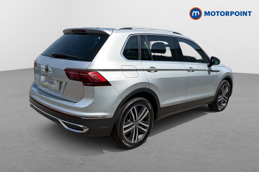 Volkswagen Tiguan Elegance Automatic Petrol SUV - Stock Number (1646430) - Passenger side rear corner