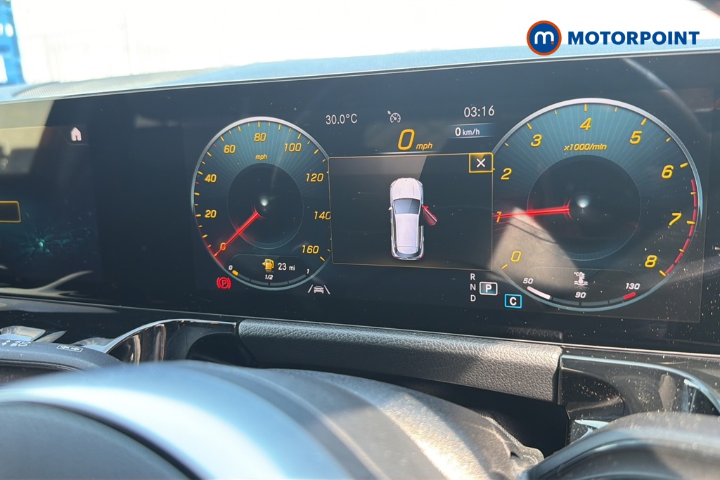 Mercedes-Benz GLA Amg Line Automatic Petrol SUV - Stock Number (1646511) - 7th supplementary image