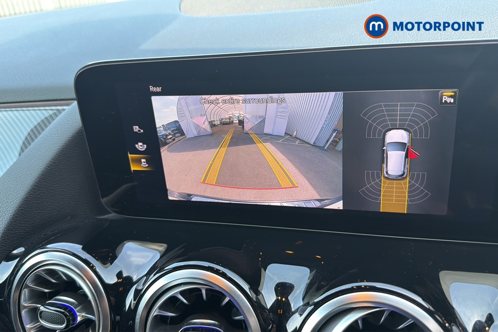 Mercedes-Benz GLA Amg Line Automatic Petrol SUV - Stock Number (1646511) - 13th supplementary image