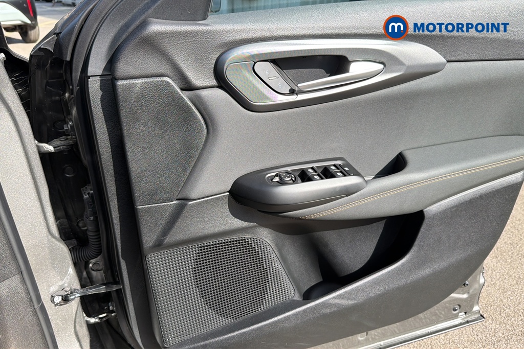 Alfa Romeo Tonale Sprint Automatic Petrol SUV - Stock Number (1646700) - 18th supplementary image