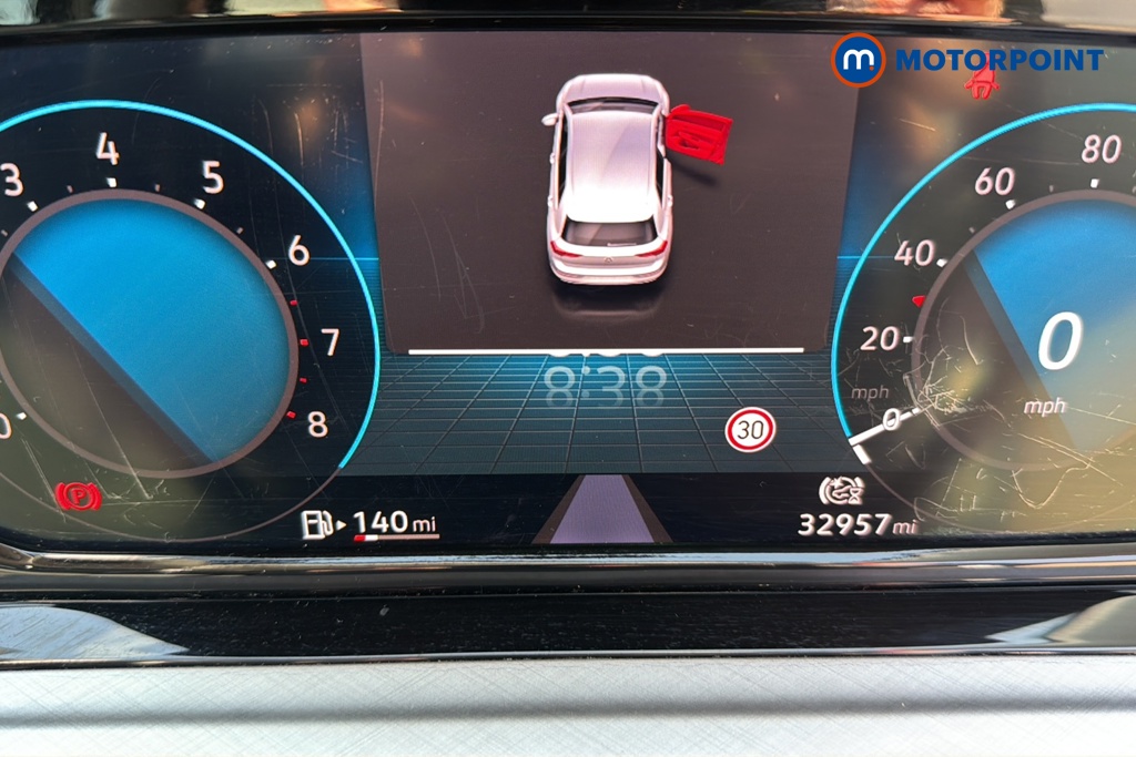 Volkswagen Golf Life Manual Petrol Hatchback - Stock Number (1621102) - 7th supplementary image