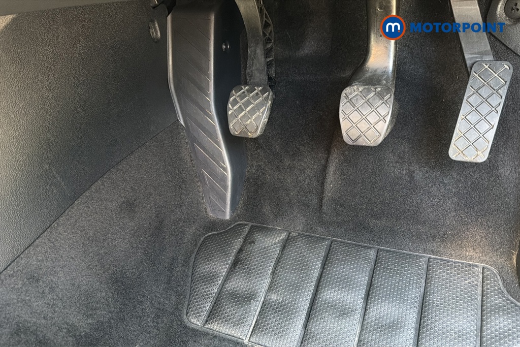 Volkswagen Golf Life Manual Petrol Hatchback - Stock Number (1621102) - 24th supplementary image
