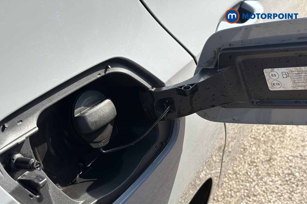 Volkswagen Golf Life Manual Petrol Hatchback - Stock Number (1621102) - 41st supplementary image
