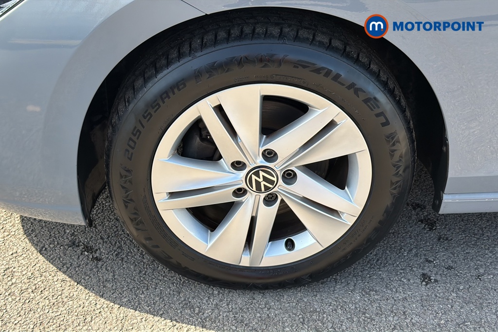 Volkswagen Golf Life Manual Petrol Hatchback - Stock Number (1621102) - 44th supplementary image