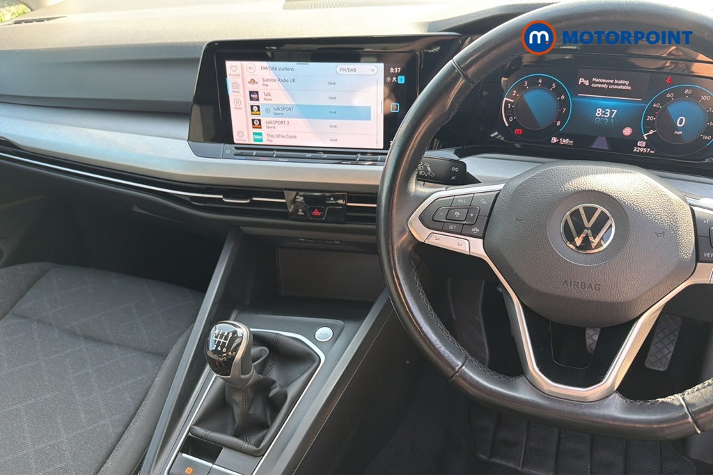 Volkswagen Golf Life Manual Petrol Hatchback - Stock Number (1621102) - 1st supplementary image