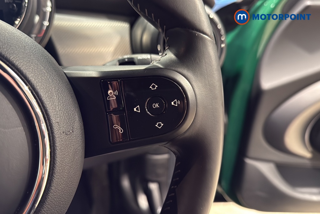 Mini Hatchback Cooper Exclusive Manual Petrol Hatchback - Stock Number (1634306) - 3rd supplementary image