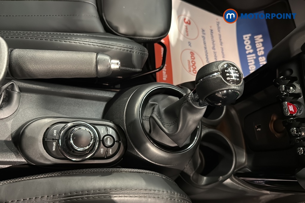 Mini Hatchback Cooper Exclusive Manual Petrol Hatchback - Stock Number (1634306) - 16th supplementary image