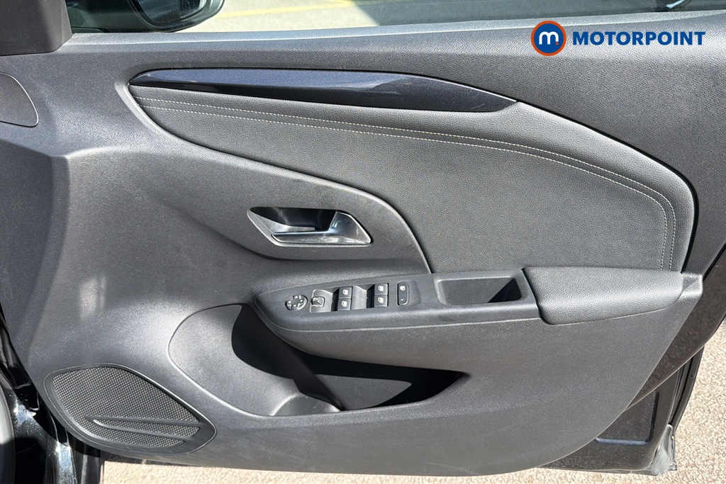 Vauxhall Corsa GS Manual Petrol Hatchback - Stock Number (1641500) - 18th supplementary image