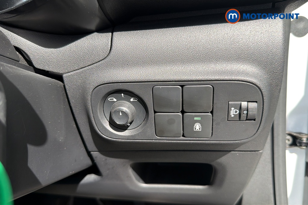 Citroen C3 Plus Manual Petrol Hatchback - Stock Number (1642011) - 11th supplementary image