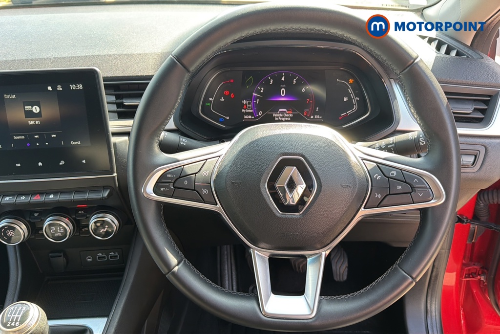 Renault Captur Techno Manual Petrol SUV - Stock Number (1642369) - 2nd supplementary image