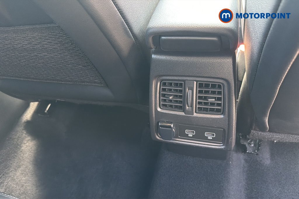 Renault Captur Techno Manual Petrol SUV - Stock Number (1642369) - 28th supplementary image