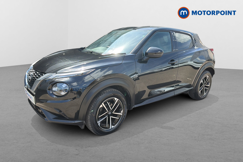 Nissan Juke N-Connecta Automatic Petrol SUV - Stock Number (1642435) - Passenger side front corner