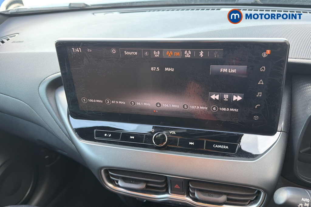 Nissan Juke N-Connecta Automatic Petrol SUV - Stock Number (1642435) - 8th supplementary image