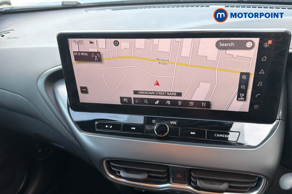 Nissan Juke N-Connecta Automatic Petrol SUV - Stock Number (1642435) - 9th supplementary image