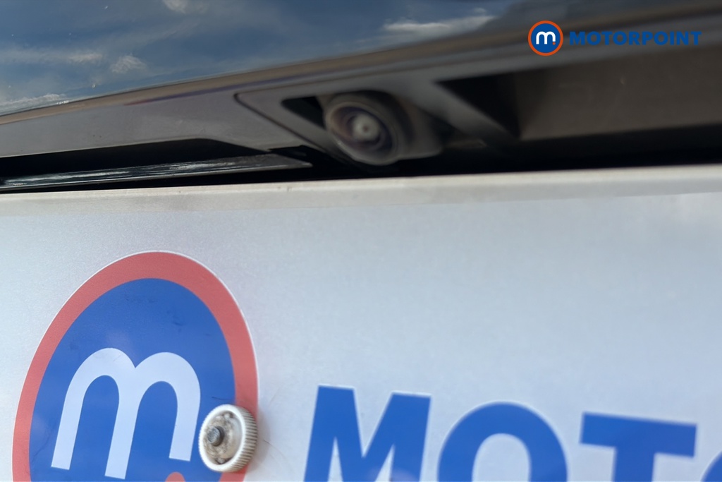 Nissan Juke N-Connecta Automatic Petrol SUV - Stock Number (1642435) - 37th supplementary image