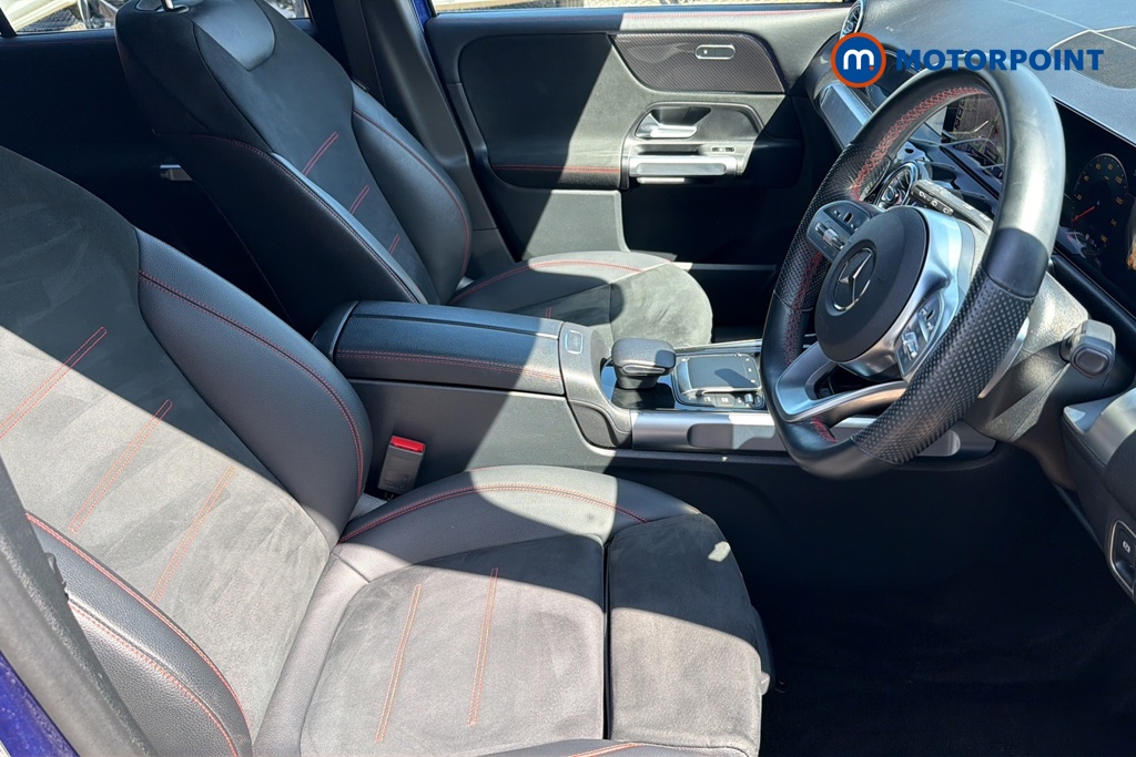 Mercedes-Benz GLB Amg Line Automatic Petrol SUV - Stock Number (1642657) - 22nd supplementary image