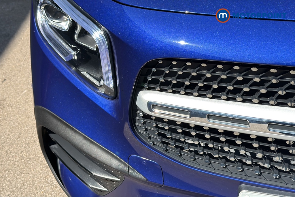 Mercedes-Benz GLB Amg Line Automatic Petrol SUV - Stock Number (1642657) - 38th supplementary image
