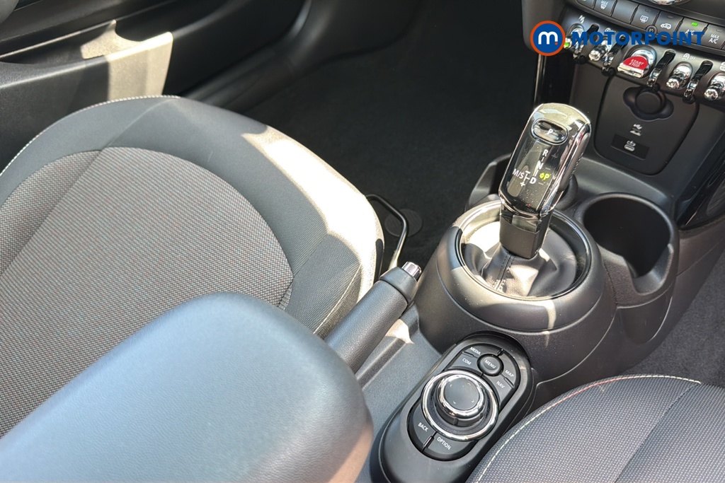 Mini Hatchback Cooper Classic Automatic Petrol Hatchback - Stock Number (1643525) - 15th supplementary image