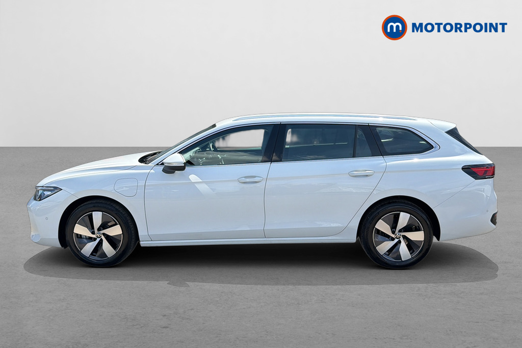 Volkswagen Passat Life Automatic Petrol Plug-In Hybrid Estate - Stock Number (1644286) - Drivers side